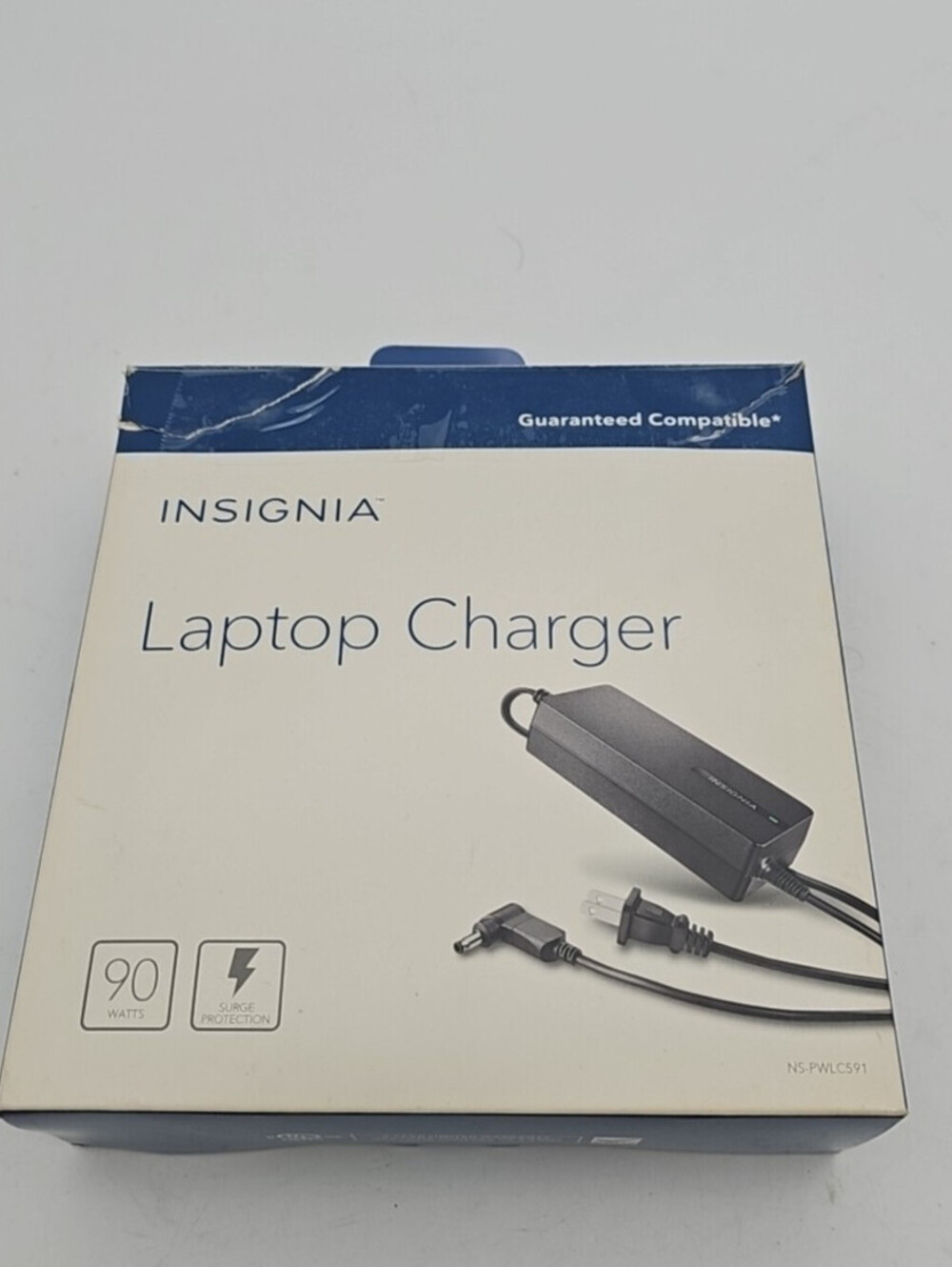 Insignia NS-PWLC591 90W Universal Laptop Charger